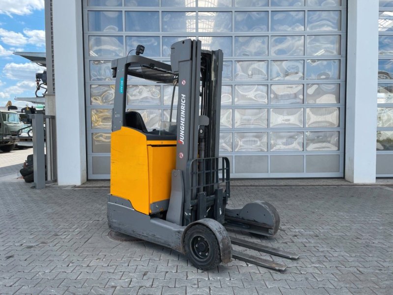 Jungheinrich ETV C16 / Triplex 5.72m / SS / nur 2.953h / 2016