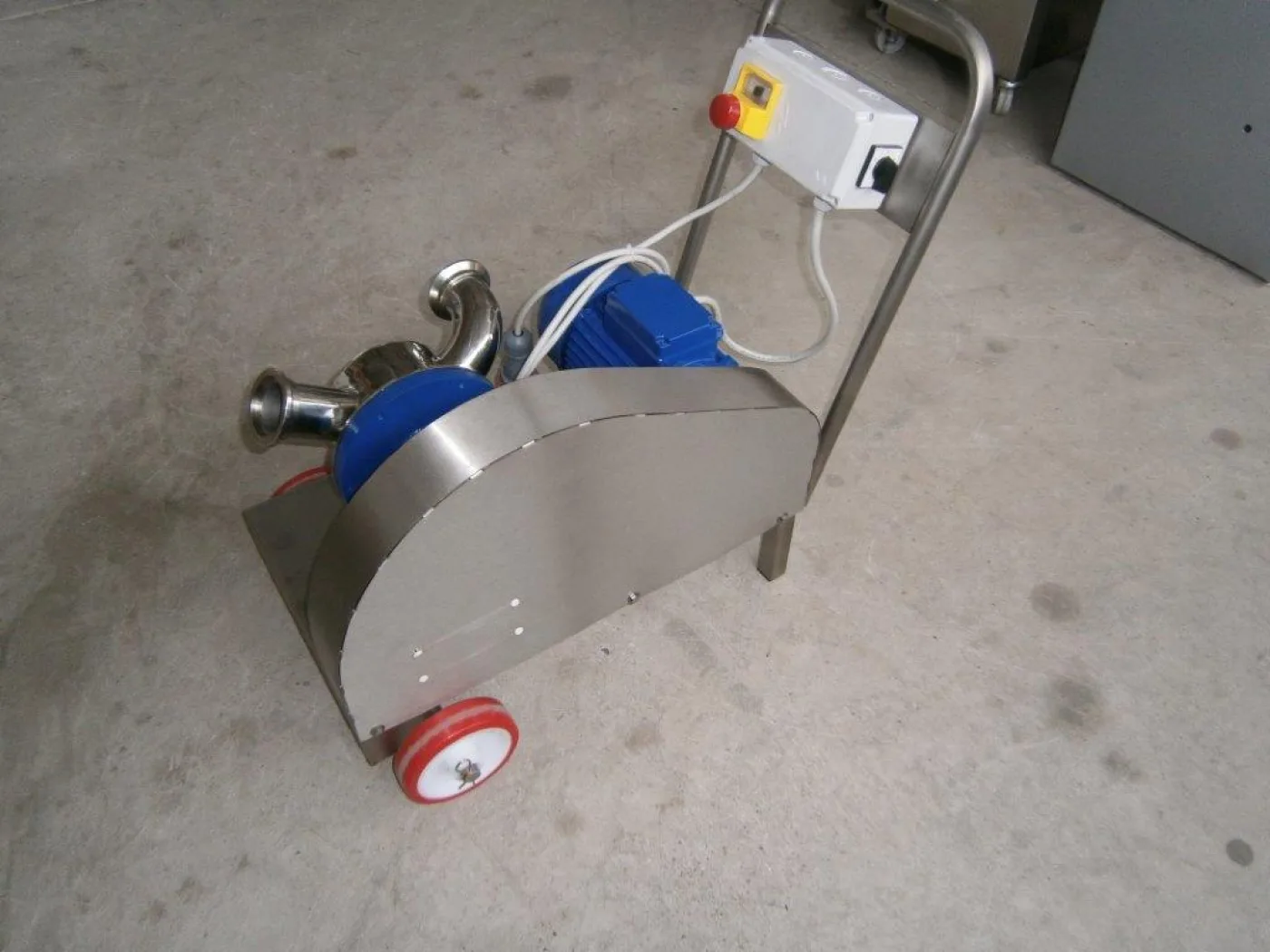 PUMP – ELECTRIC PUMP IN STAINLESS STEEL WITH FOOD NEOPRENE IMPELLER MOD. EURO 60 2 SPEED WITH RUBBER REDUCTION PULLEY THREE PHASE 380 VOLT NEW MACHINE - 4