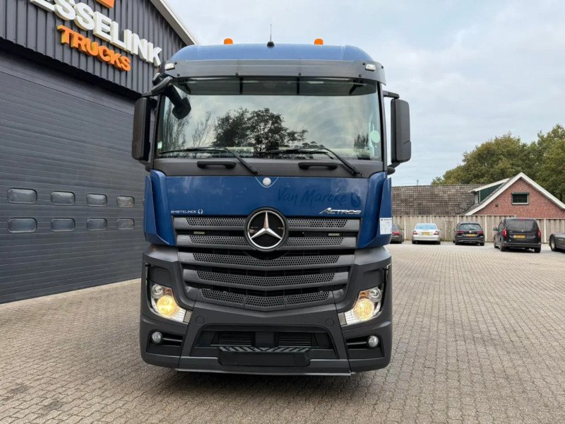 Mercedes-Benz Actros 1940 4x2 Streamspace Spoilers 663,325 km