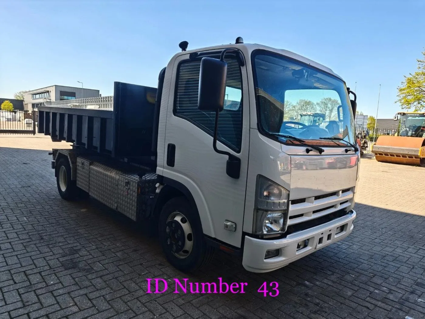 Isuzu NPR 75 4x2 Hyvalift Hooklift! - 8