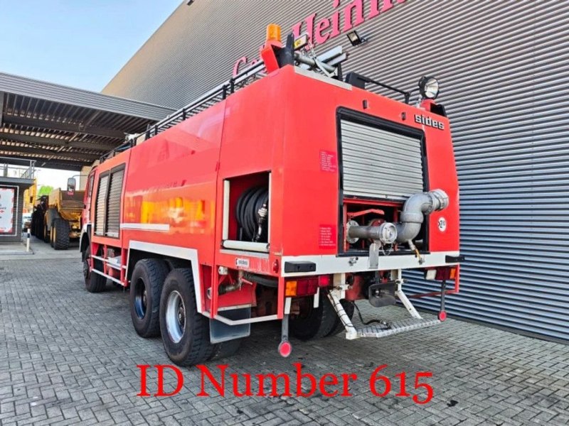 Mercedes-Benz SK 2636 AK 6x6 V10 Sides VMA100 Wasserwerfer