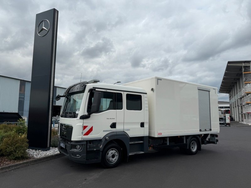 Man TGL 12.250 4x2 BB DoKa LBW 6 Sitze 2 AHK 2 Rollo