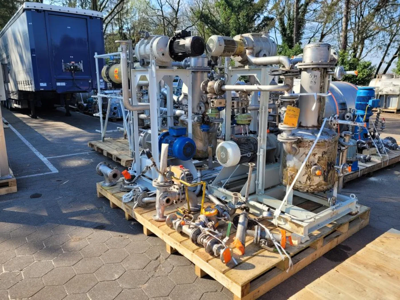 Sulzer Burckhardt processing pump lines - 2