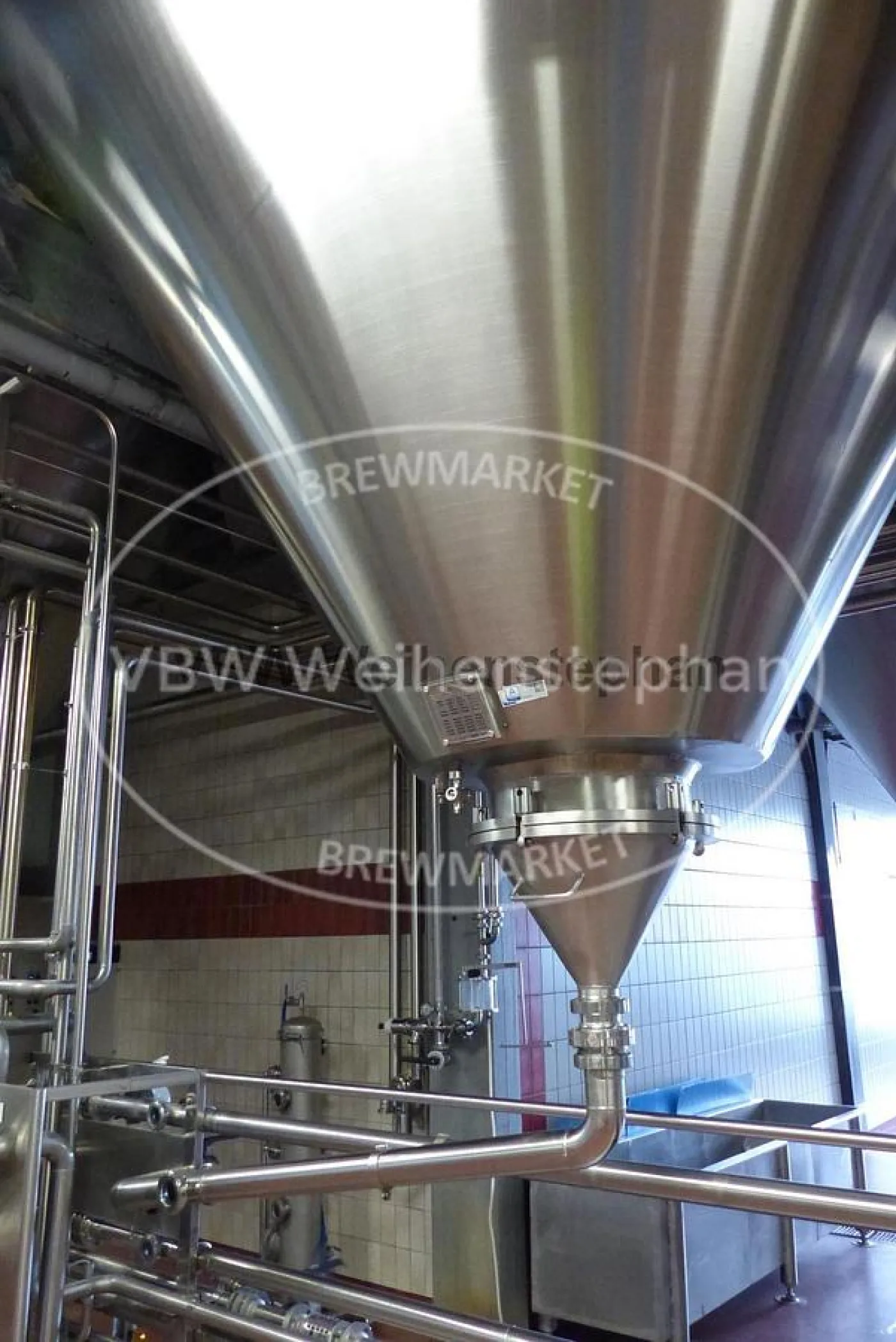 Cylindro-conical fermentation and storage tank (CCT) - 2