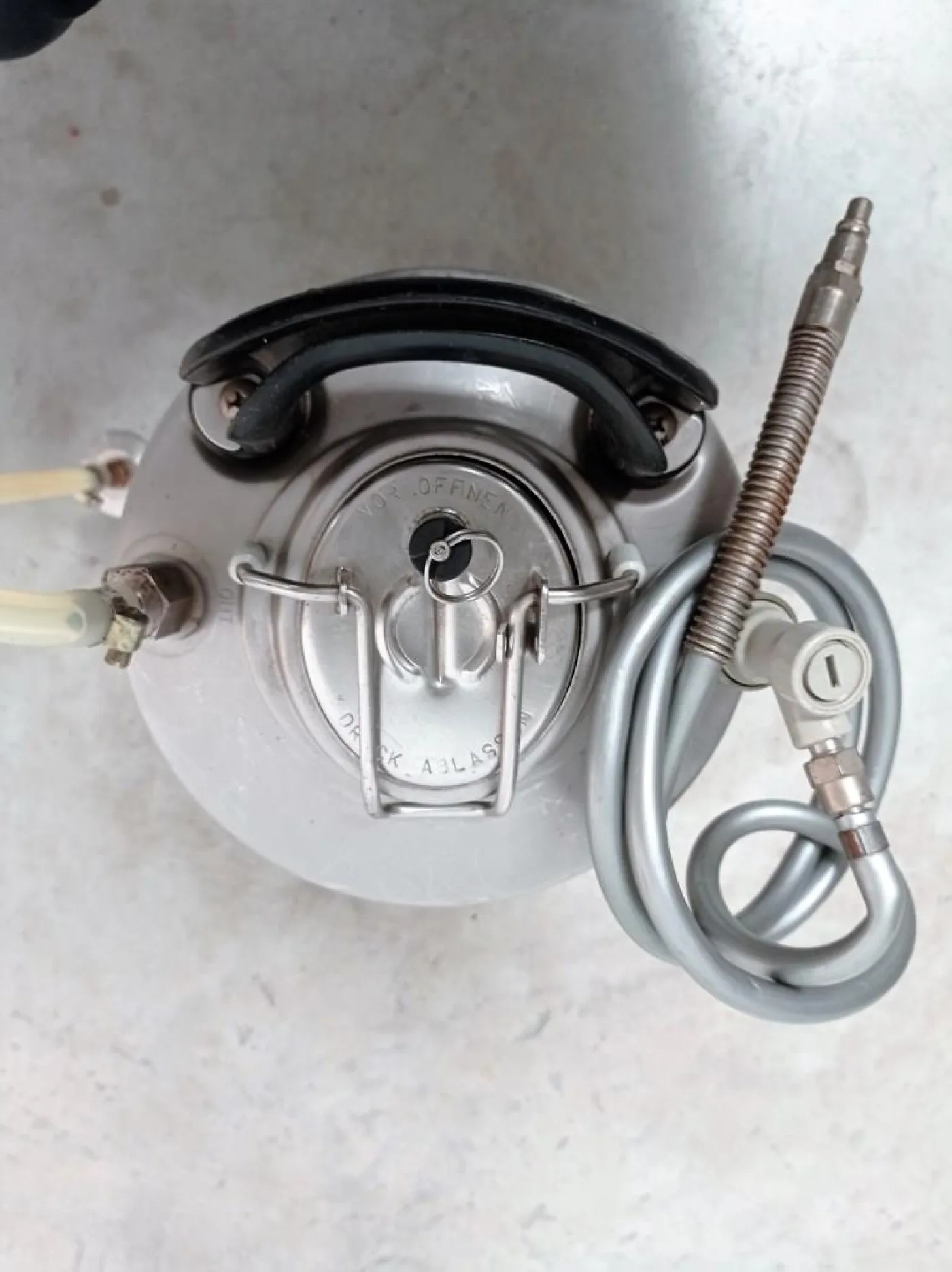 SERBATOIO MONTALIQUIDI – CORNELIUS – MOD. 11,35 L - 3