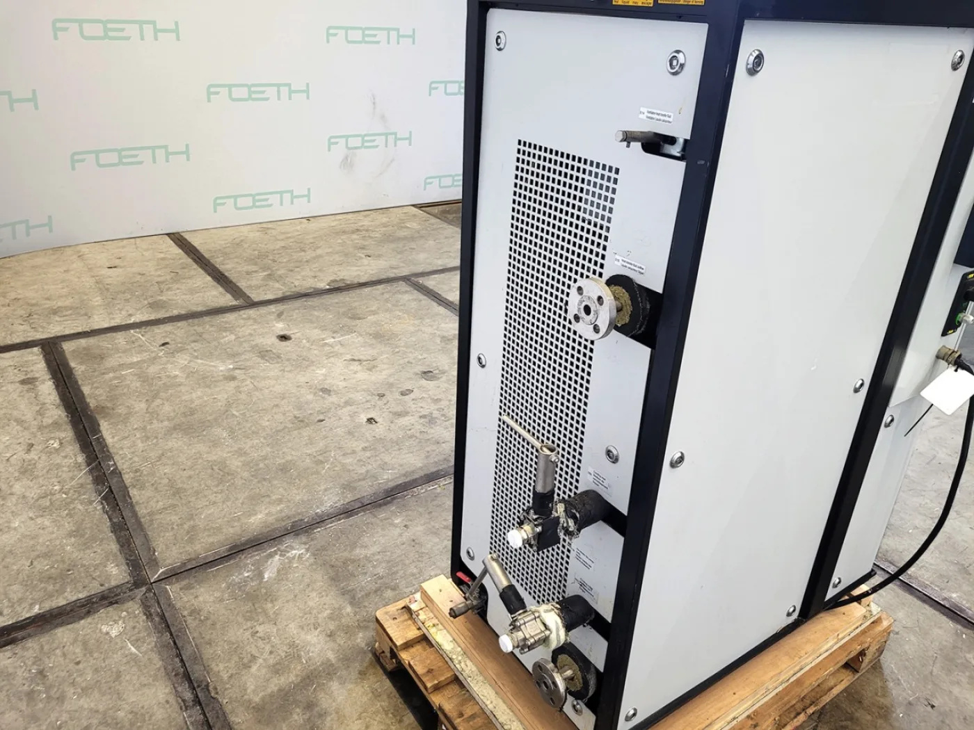 Lauda ITH 250/12 KW - Temperature control unit - 2