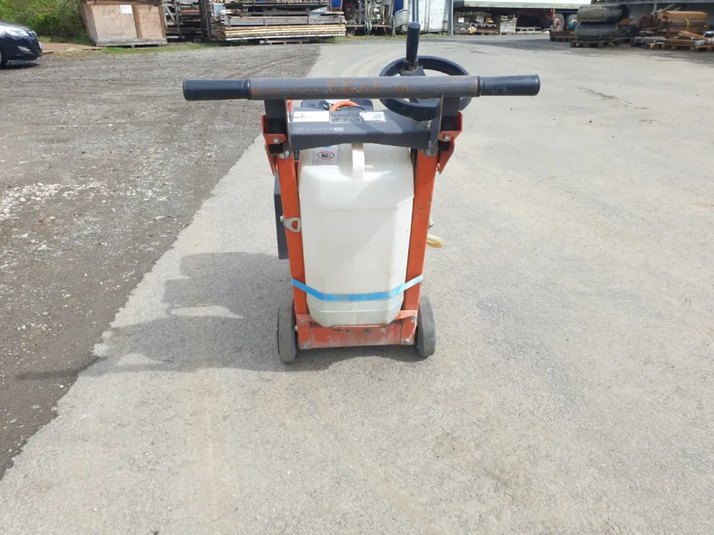 Husqvarna - FS 400 LV