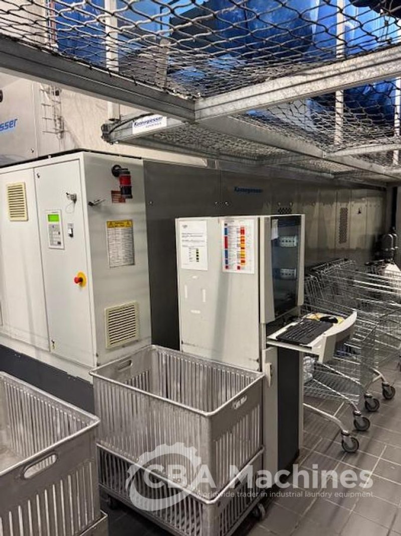 2008 CBW Tunnel System Kannegiesser 8x36kg with Centrifuge PowerSpin PS 40 Turbo 40kg, Shuttle lift LSC 36.19.10.L, 3x Dryers D 40kg-GAS