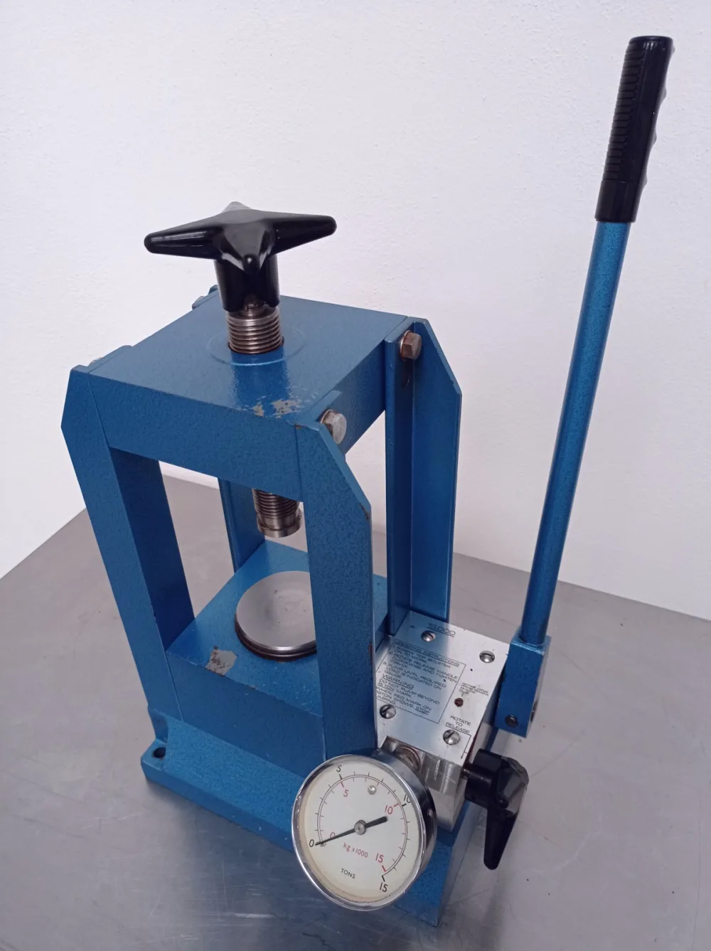 PRESSA PELLET DA LABORATORIO – SPECAC – MOD.15000