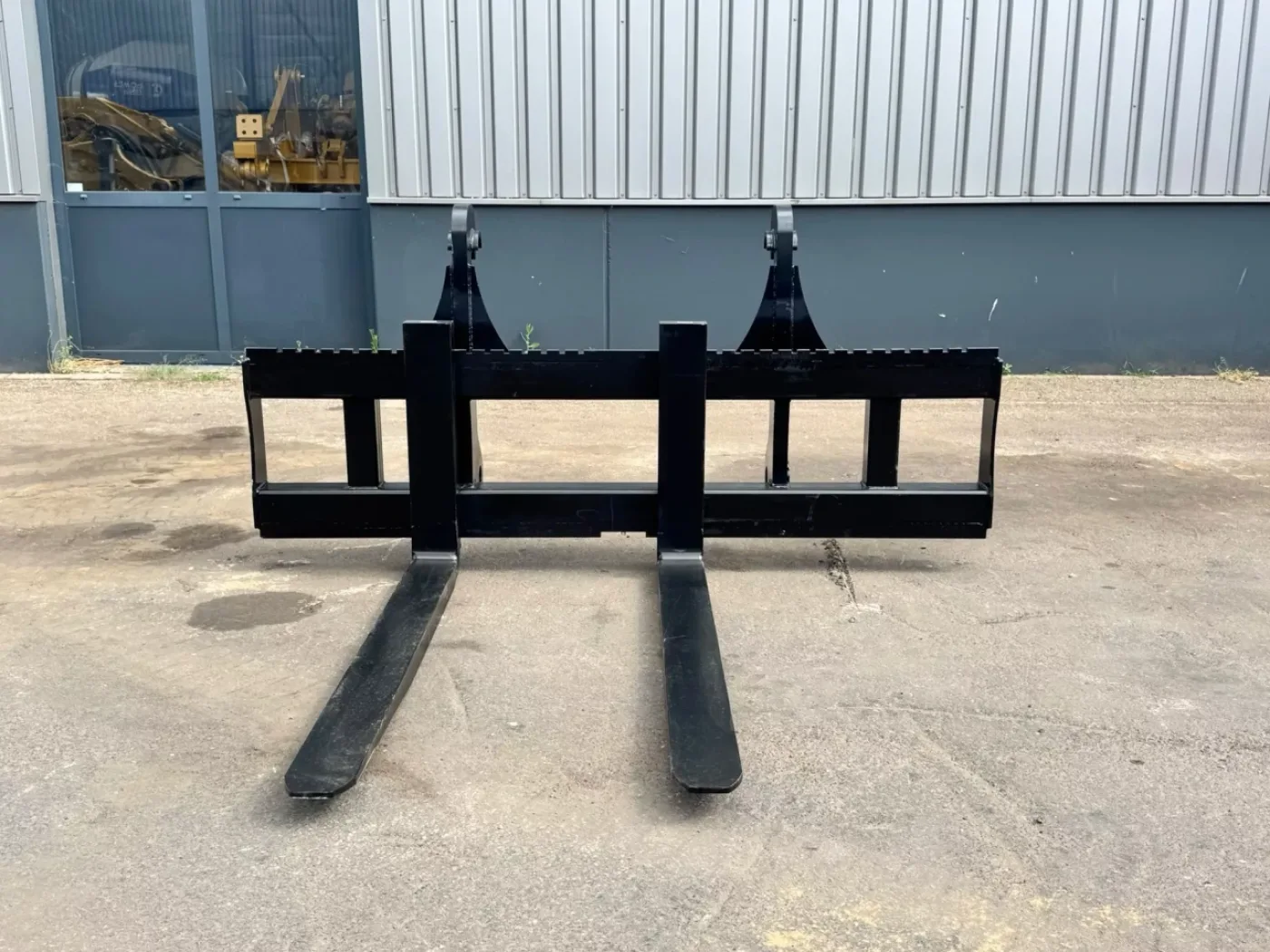 Pallet forks L150-L220 Mech 11 Ton 2400/1600mm - 8