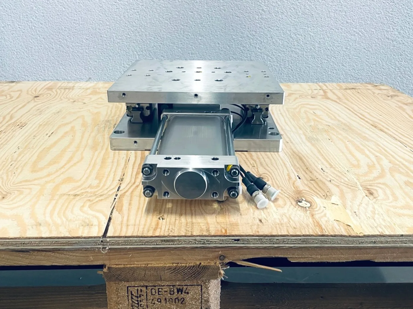 Tünkers Pneumatische Lineareinheit LE100-150 VRL SB T02 - 4