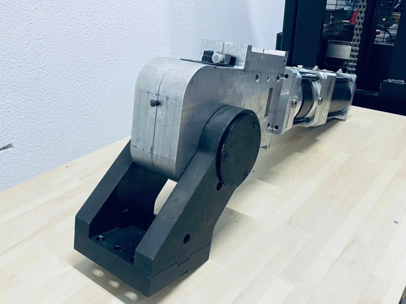Tünkers Spanner KS2 125.2 BD A03 LHT 12 - 4