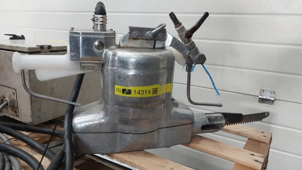 Brisket Saw with transformer