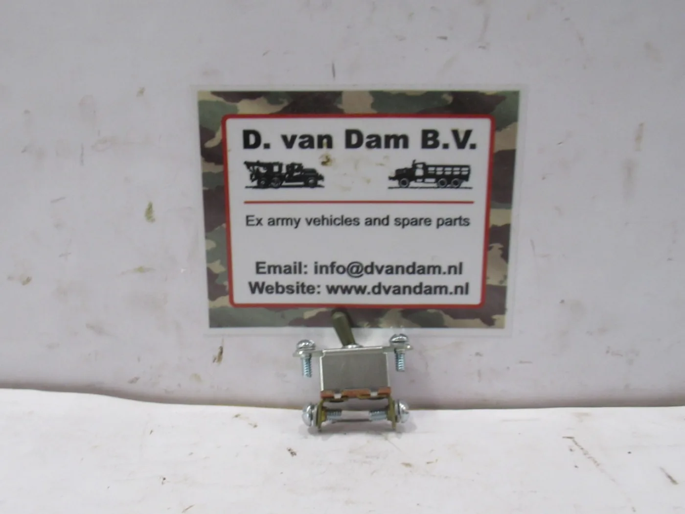 Schakelaar Voltmeter & Dome lights - 1