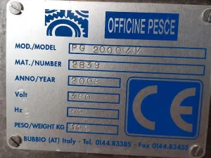 Capsulador de Rosca semi-automático OFFICINE PESCE PG2000/V