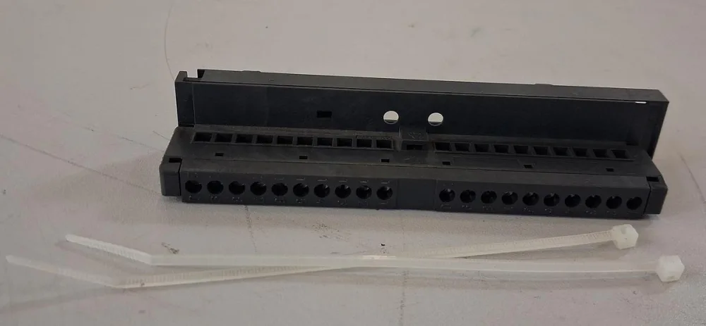 Siemens SIMATIC S7-300 Frontsteckverbinder 6ES7 392-1AJ00-0AA0
