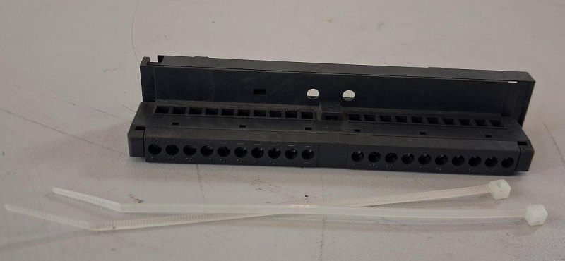 Siemens SIMATIC S7-300 Frontsteckverbinder 6ES7 392-1AJ00-0AA0