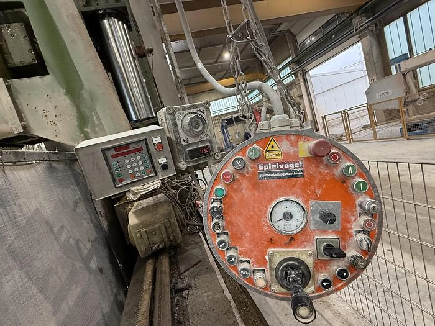 1990 Spielvogel 2700- - 8