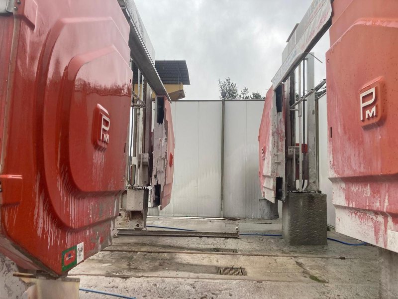 2004 PELLEGRINI DF 2500