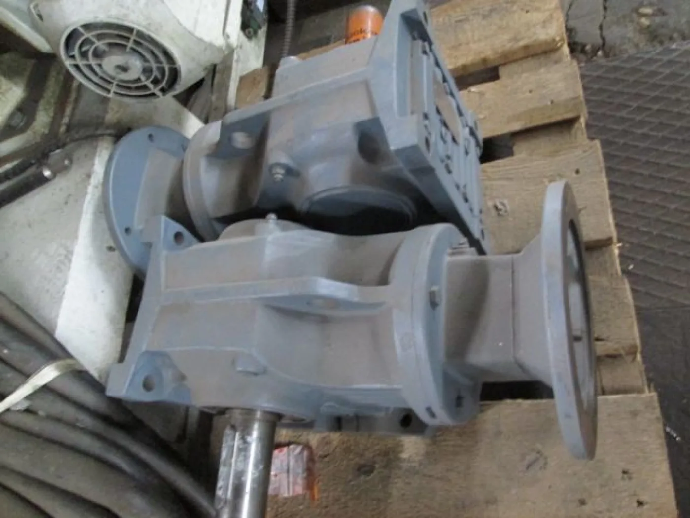 K 77 AM 112 SEW - 1