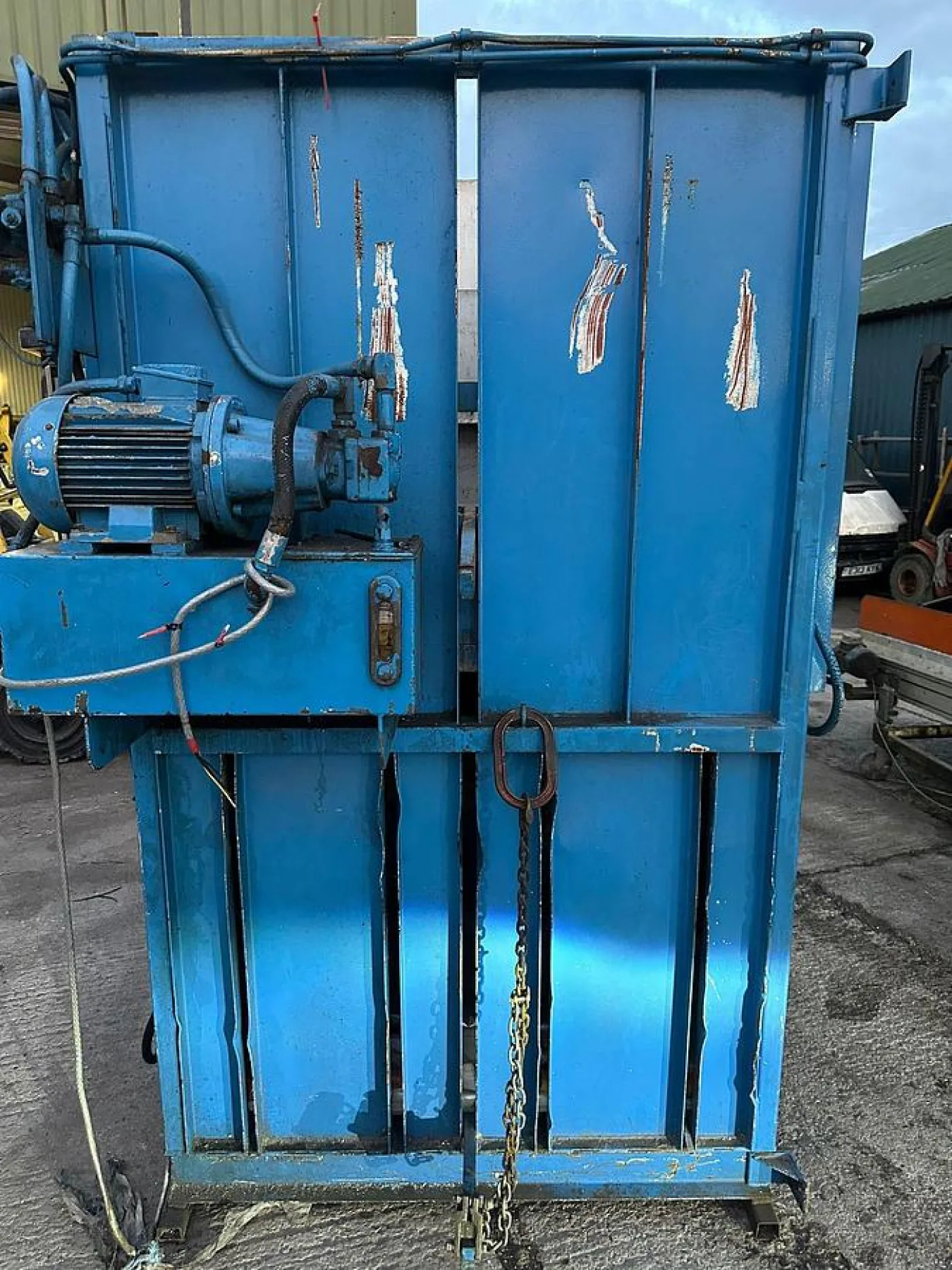 Horizontal Baler - 5