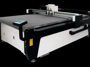 1600x1200 mm DIGITAL FLATBED CUTTER