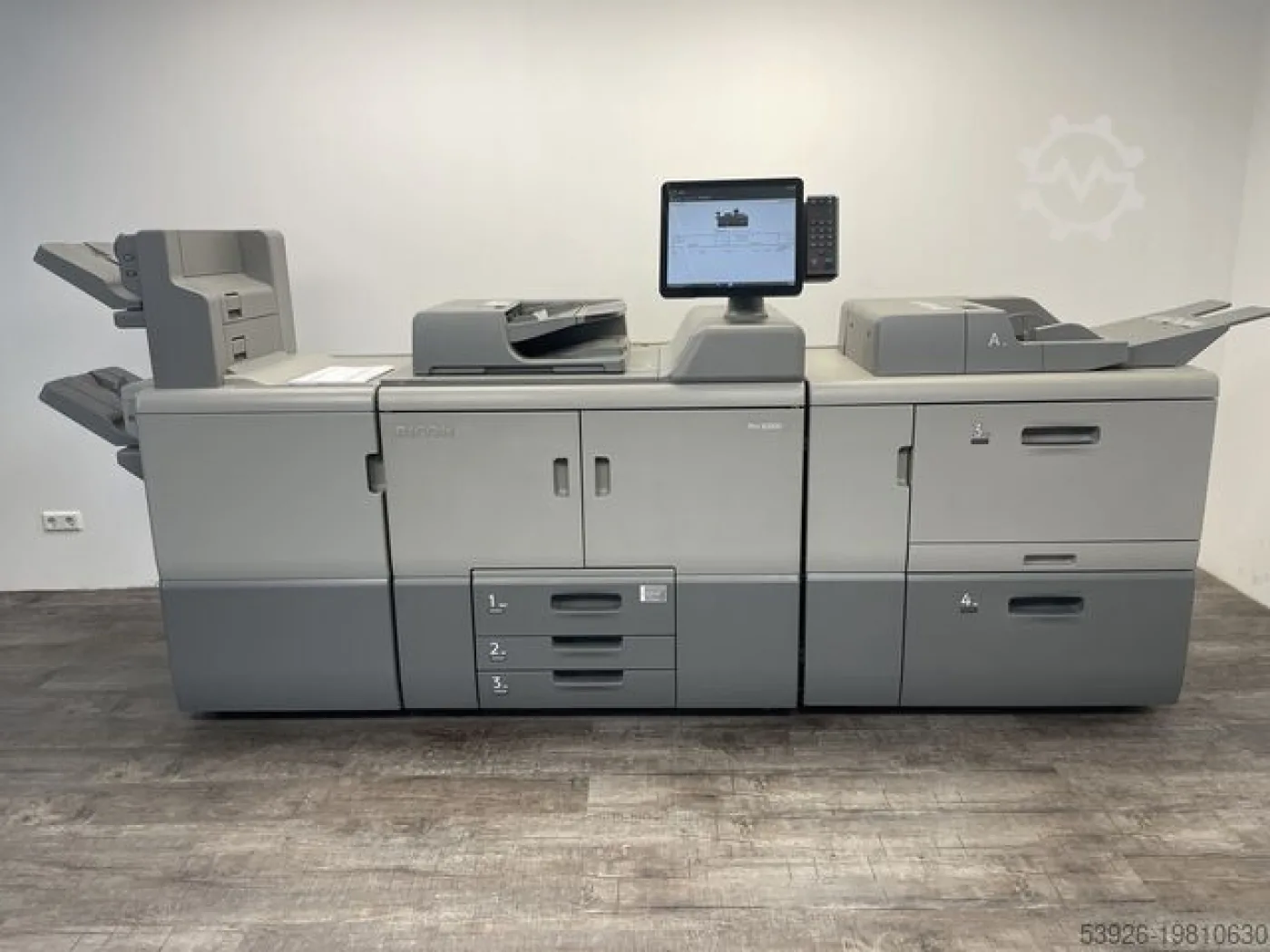 Ricoh Pro 8300s incl. Finisher, Paperdeck only 802.000 Clicks - 1