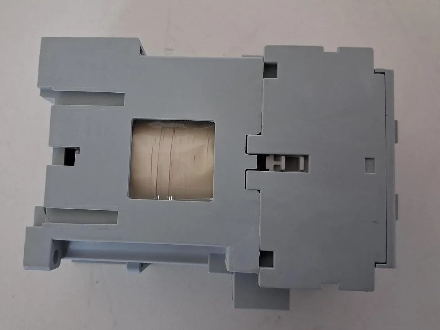 Allen-Bradley 100-C12Z*10 Contactor - 8