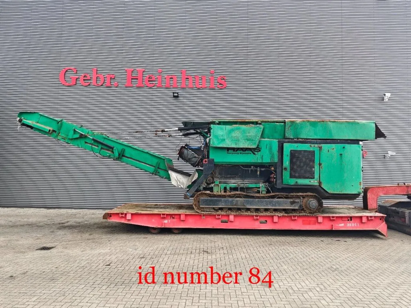 Haas 700x2000 - 1