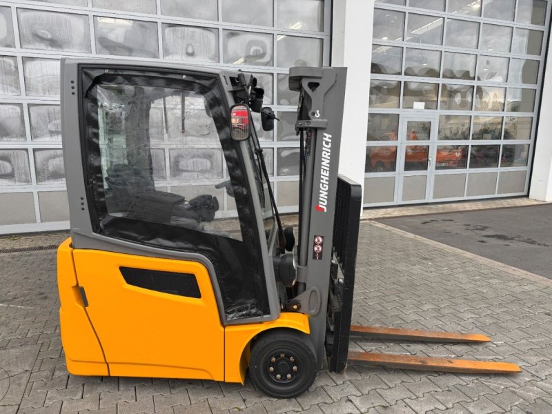 Jungheinrich EFG 215 / Triplex: 4.25m! / SS / nur 2.819h!
