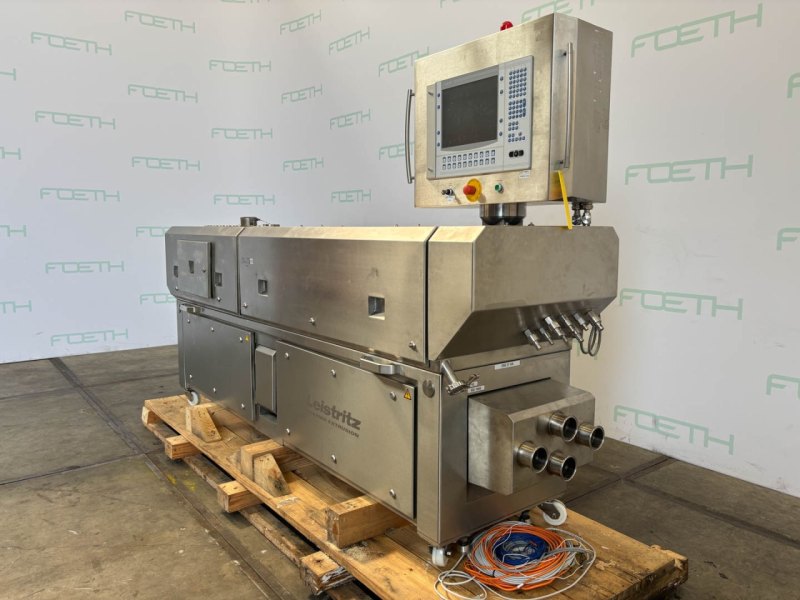 Leistritz ZSE 27 HP-PH-40D - Double screw extruder