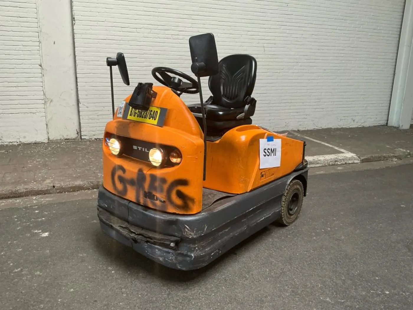 2005 STILL Tow truck - 1