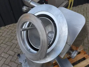 Frewitt Fribourg SG-200 - Sieve granulator