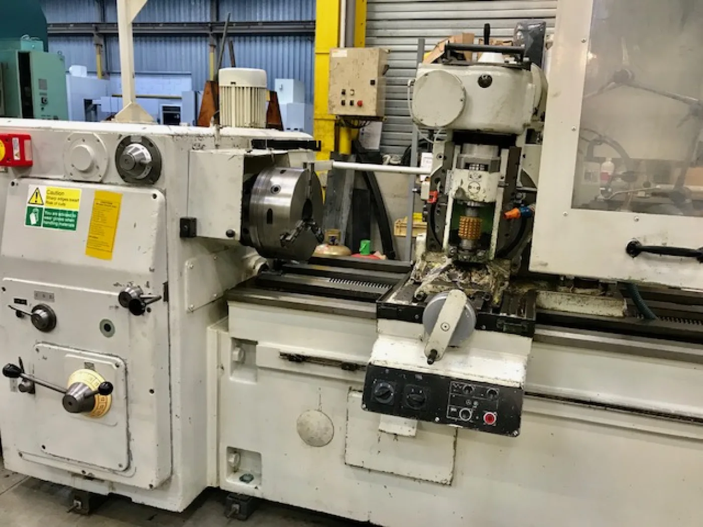 Horizontal Gear Hobbing Machine – HECKERT ZFWVG 250/2000 - 5