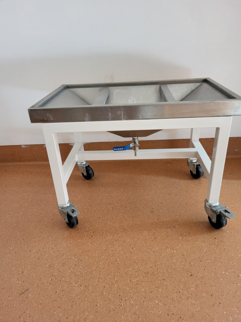 2379 - Stainless steel filtration tanks for bioreactions