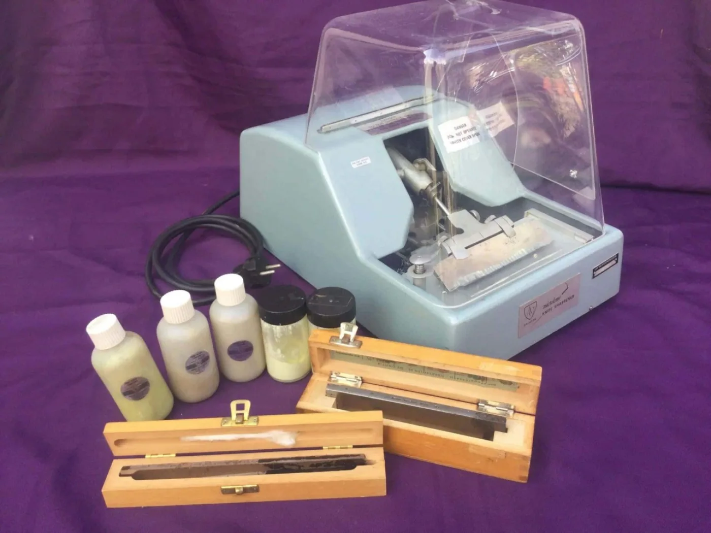 AO Spencer 935 Automatische Messenslijper - 1