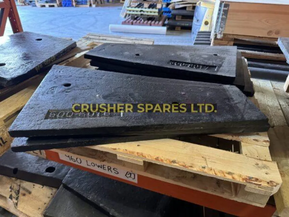 600/8016 | 600/8017 | Lower Cheek Plates | Pegson® Metrotrak |