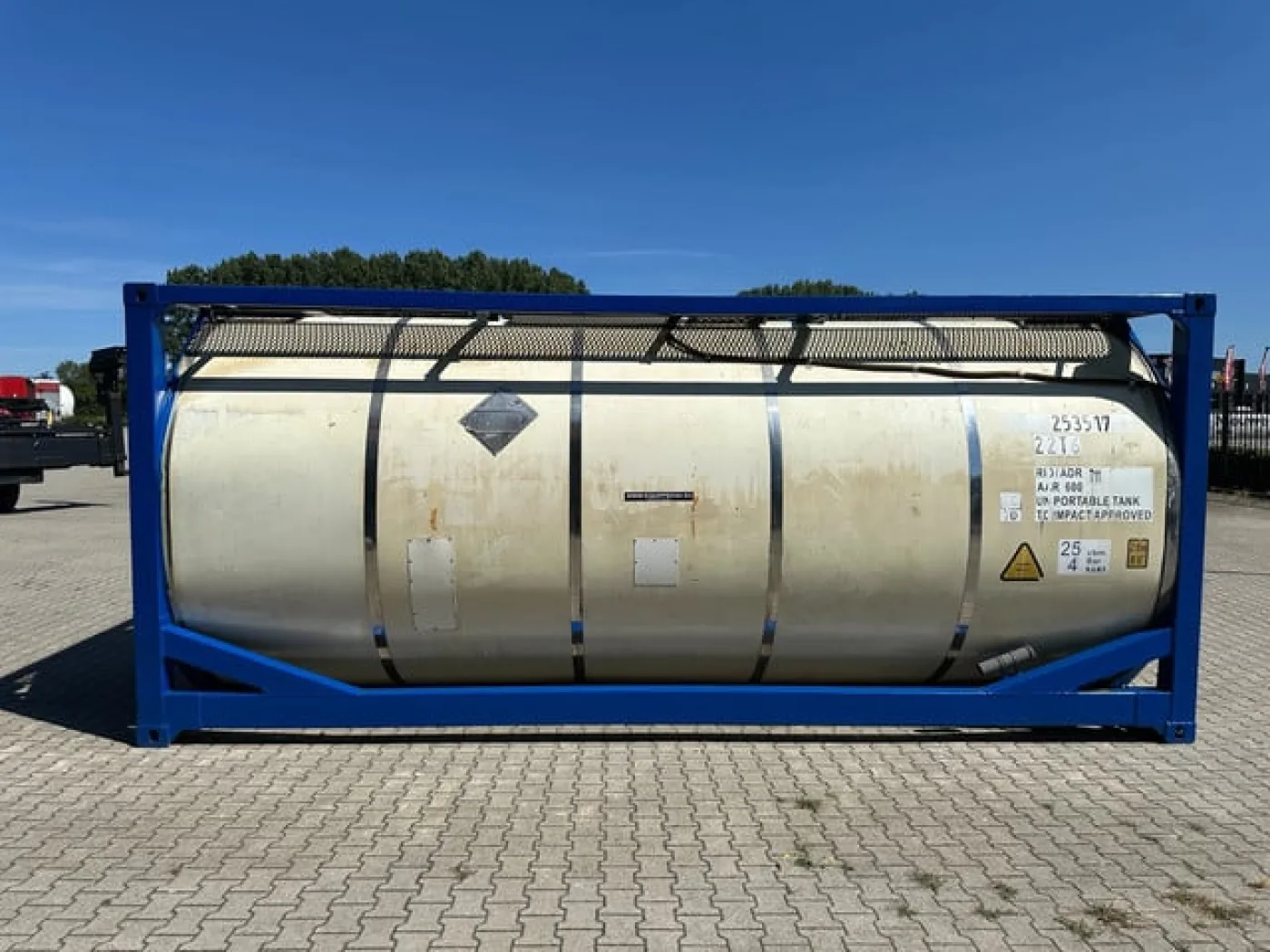 20FT ISO 25.040L / UN PORTABLE T11 / 2.5Y + CSC-TEST: 08/2027 - 6