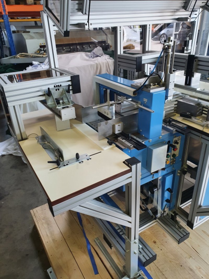 Banderolieranlage ATS US 2000 AB Cornerline