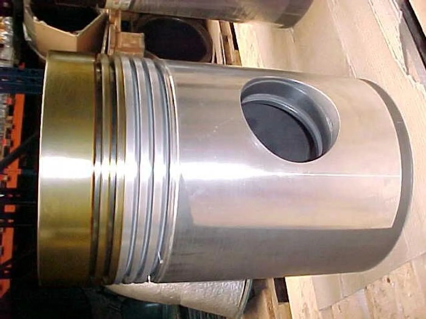 PISTONS DEUTZ BVM540 / 640 - 8