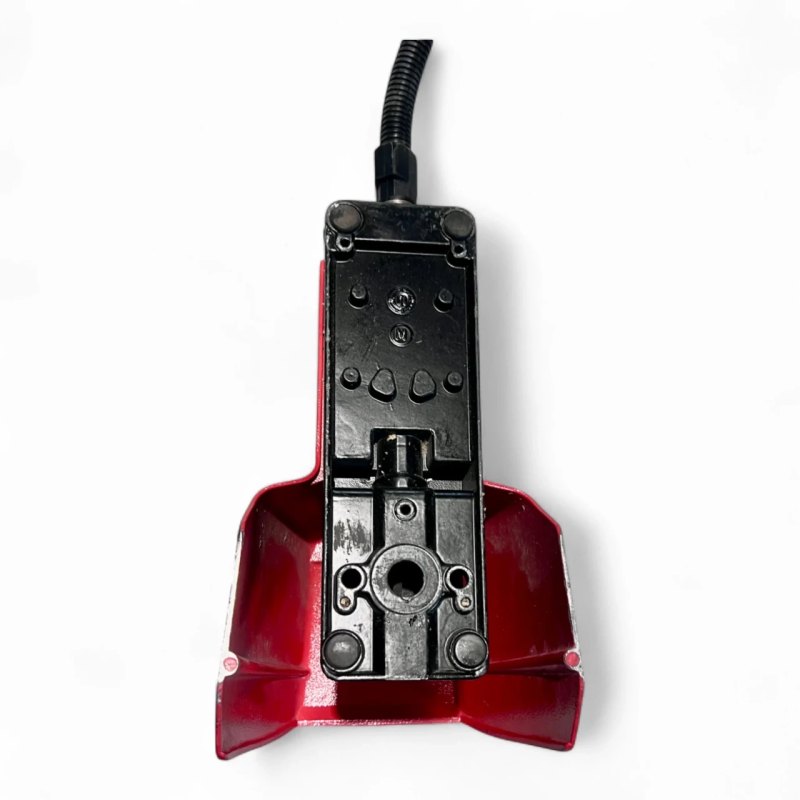BERNSTEIN Fußschalter F2-U2Z/U2Z UN mit Schutzhaube