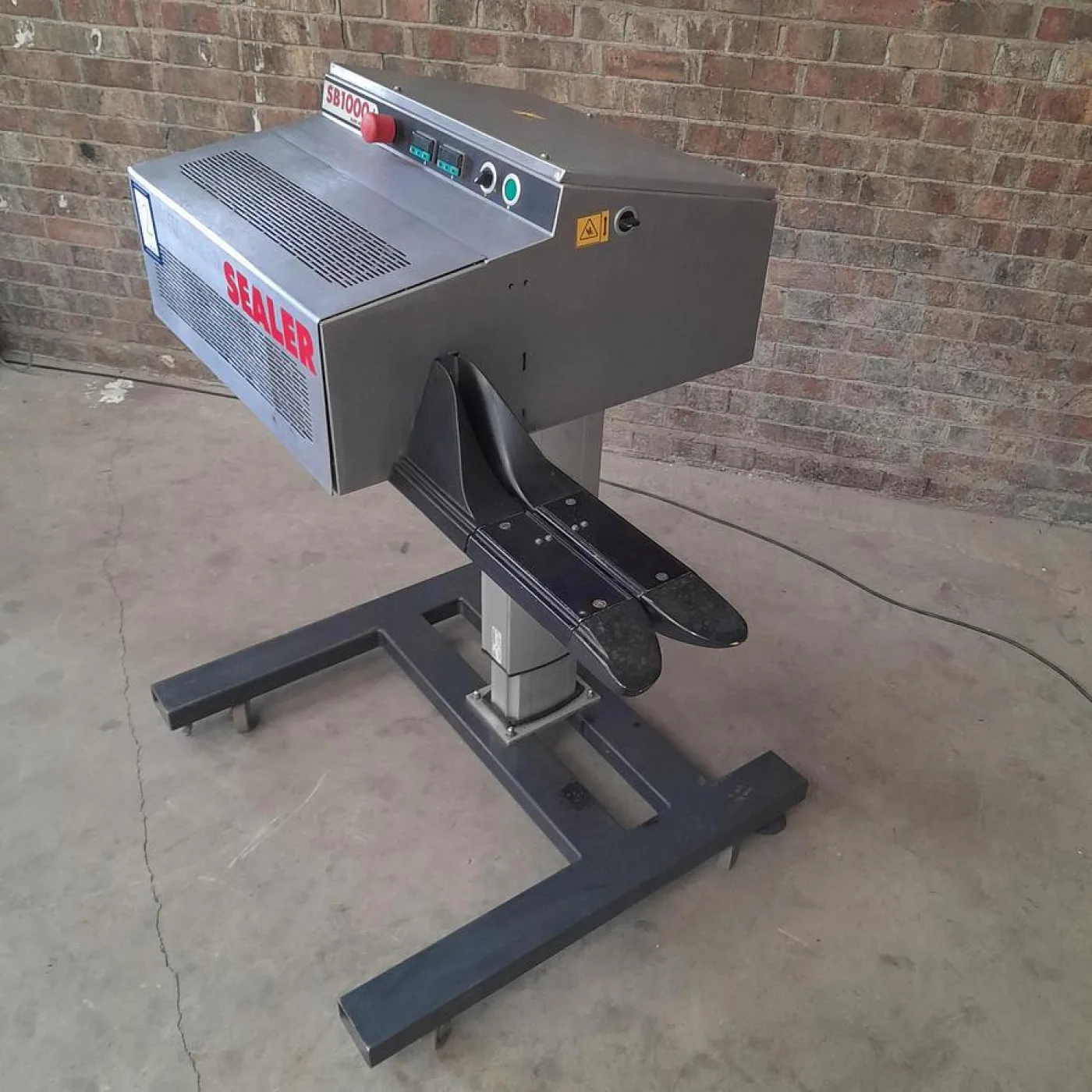 Saxon Bag Sealer - 3