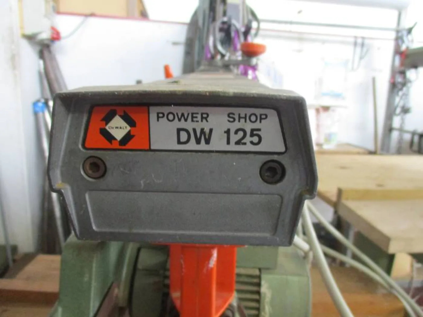 RADIALE DEWALT MOD. DW125 - 2