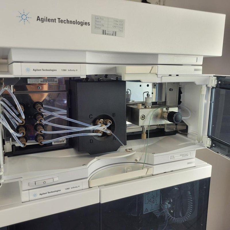 Agilent Cary 1260 infinity HPLC system