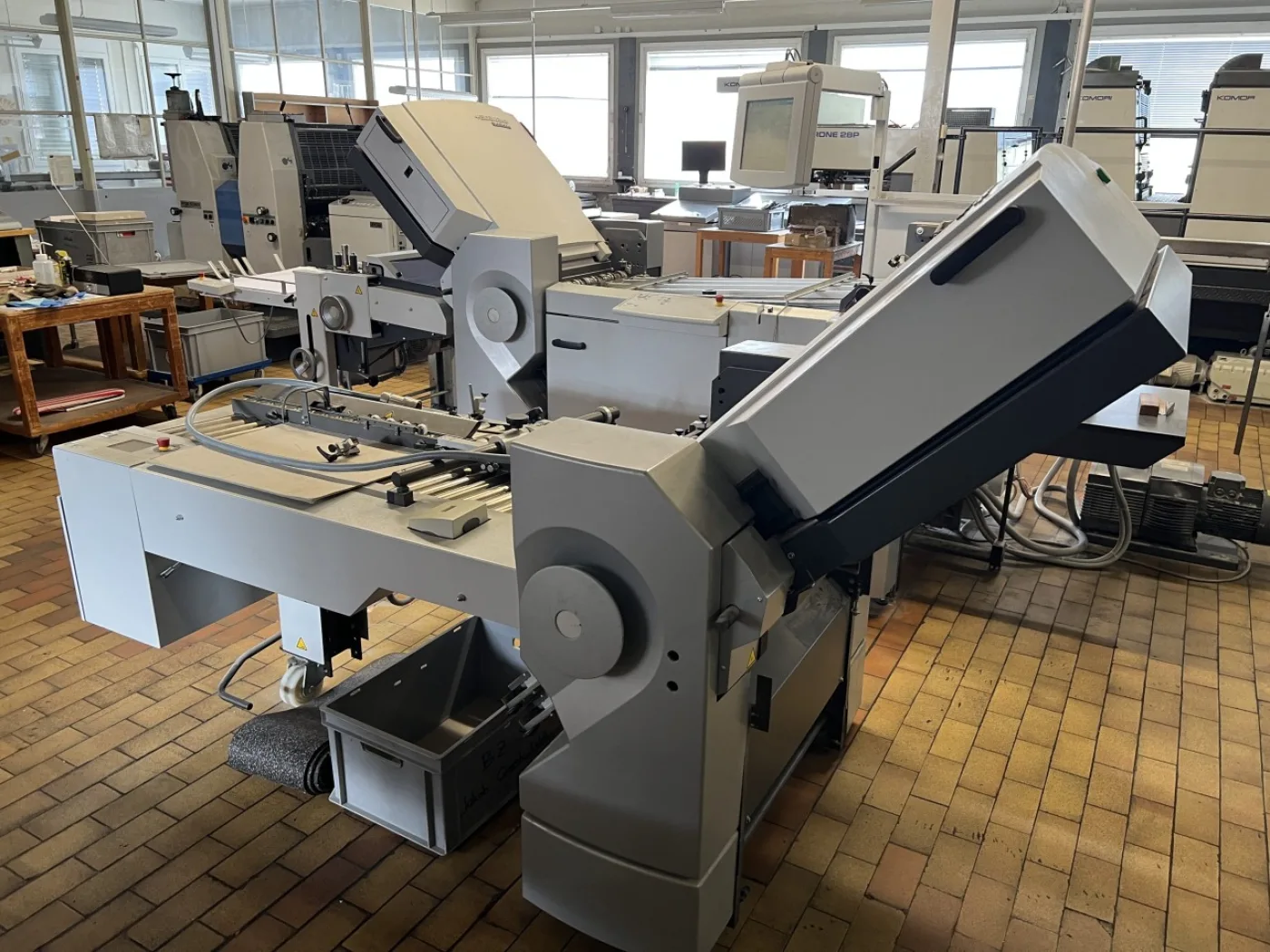 PLIEUSE STAHLFOLDER TH-56 - 2