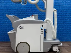 DRGEM TOPAZ-32D Mobile Xray with wireless detector 32kW 400mA YOM: 2020