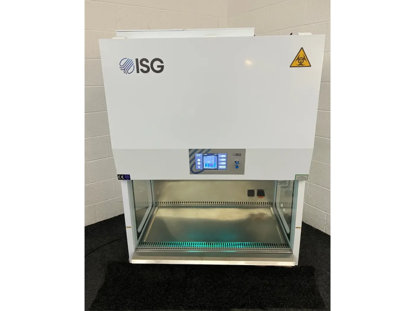 ISG Biosafety Cabinet Class 2 - 1