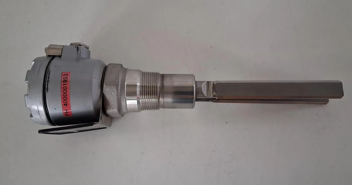 Endress+Hauser Soliphant FTM930-Z Vibrationsgrenzschalter - 2