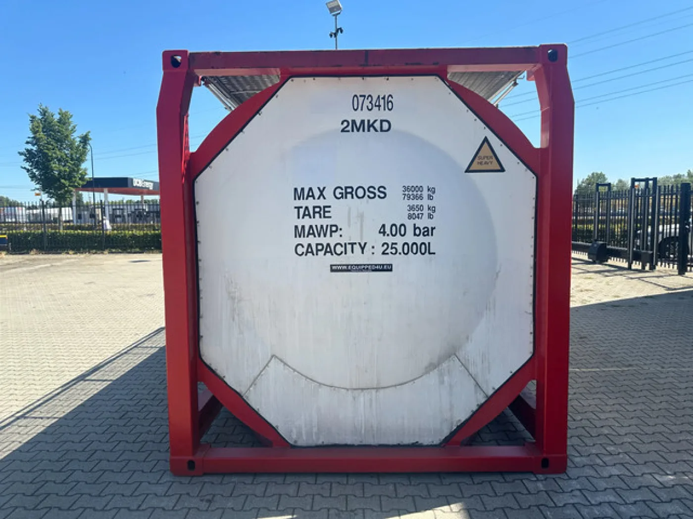 20FT Tankcontainer / 24.980L / UN-Portable T11 / ADR TEST: 12-2028 - 4