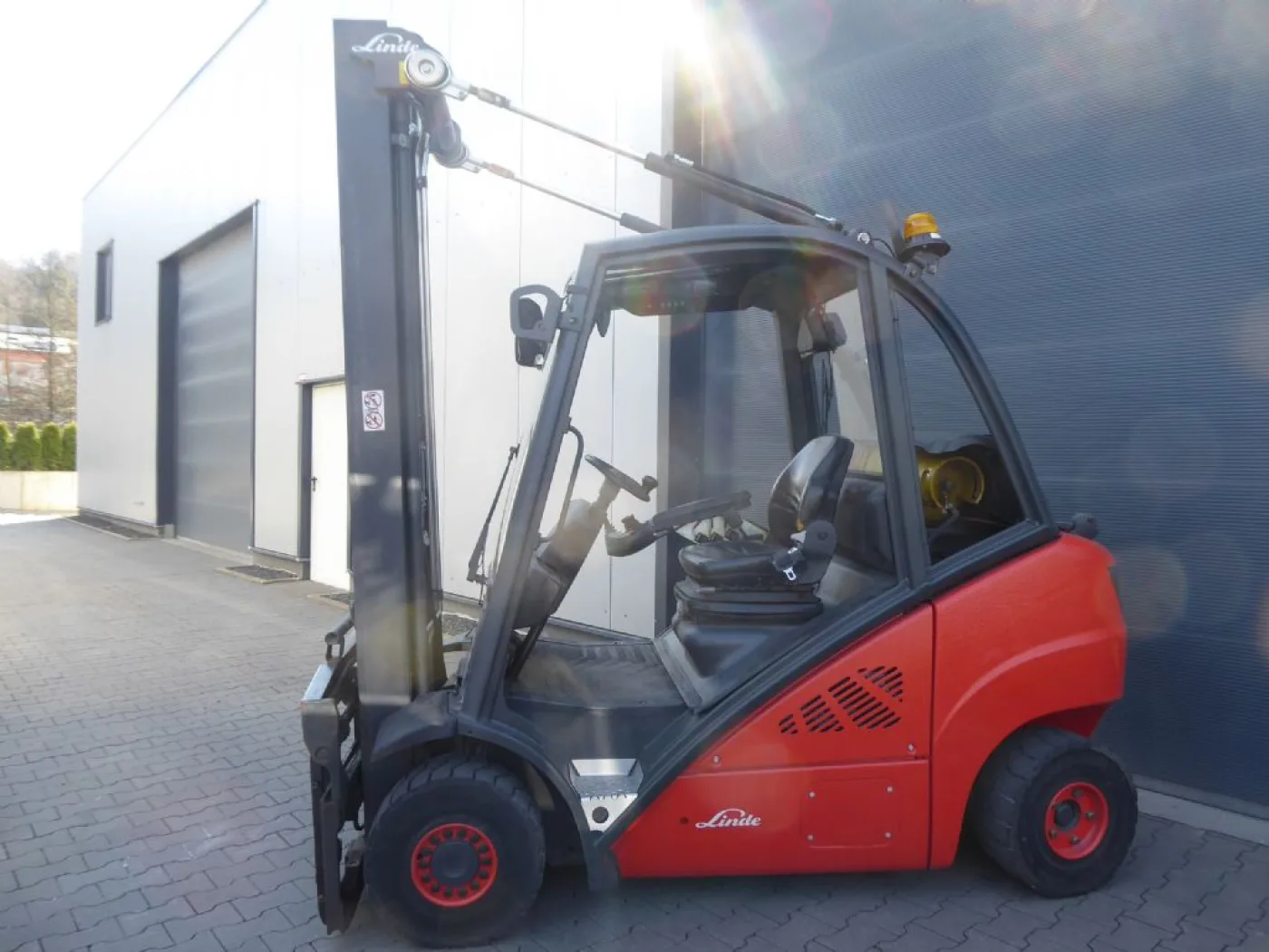 Linde H25T-01 - 2